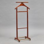 954 6242 VALET STAND